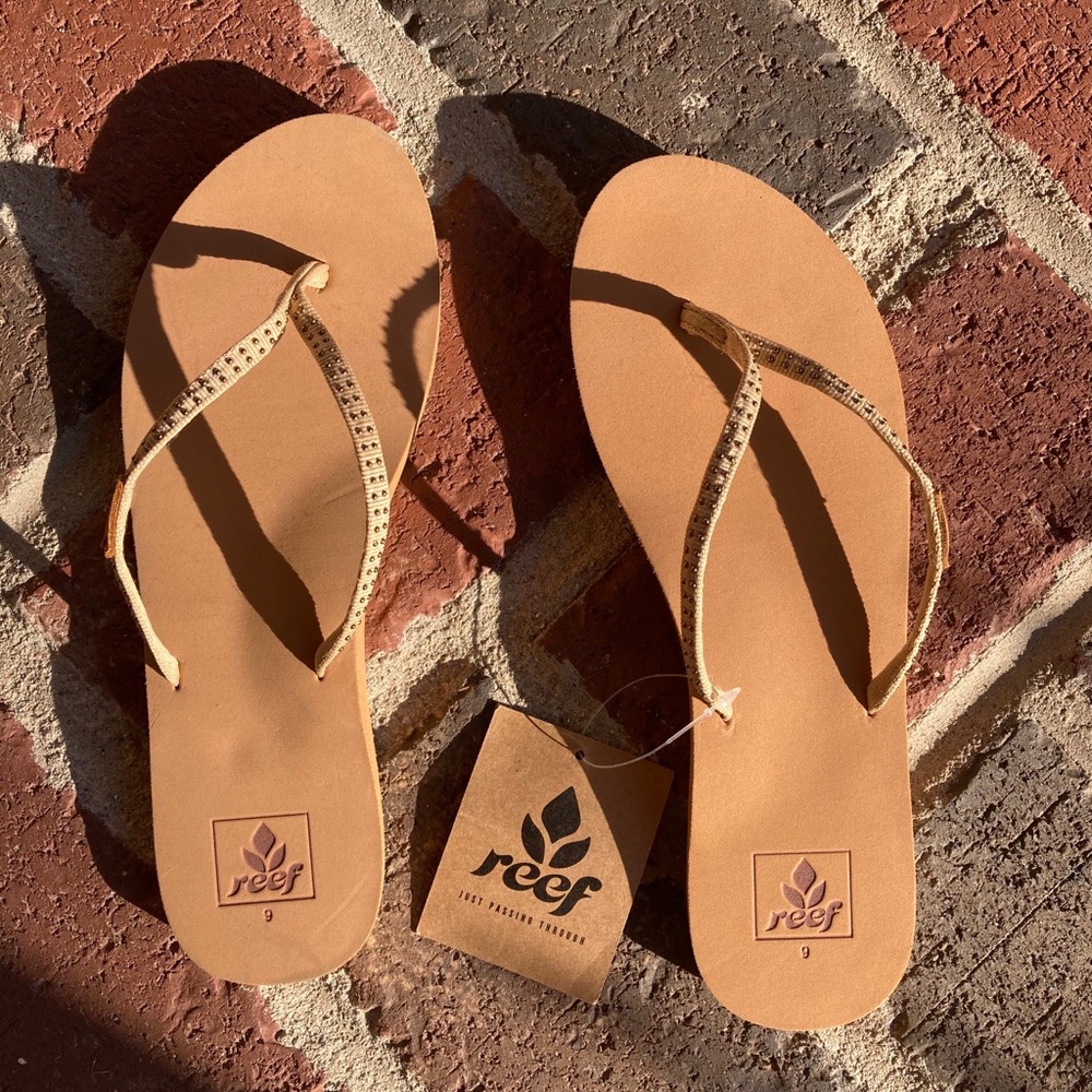 Reef Flip Flops NWT